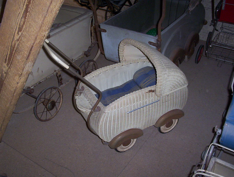 Photo of a Doll  Carriage